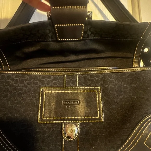 Coach Soho Buckle Flap Black Signature Shoulder Bag Y2K Vintage G0530-3628 - Picture 6 of 12